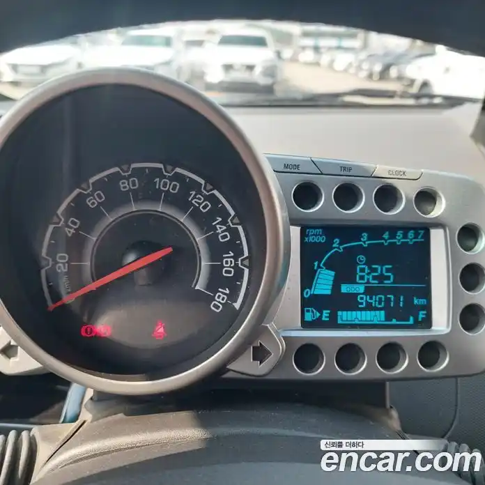 Chevrolet Spark 2012 1.0 Автомат в Москве № 219800, фото 16