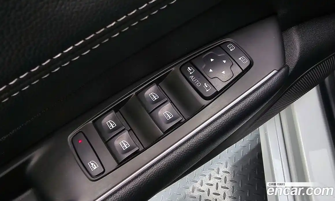 Renault SM6 2023 2.0 Автомат в Москве № 221245, фото 5