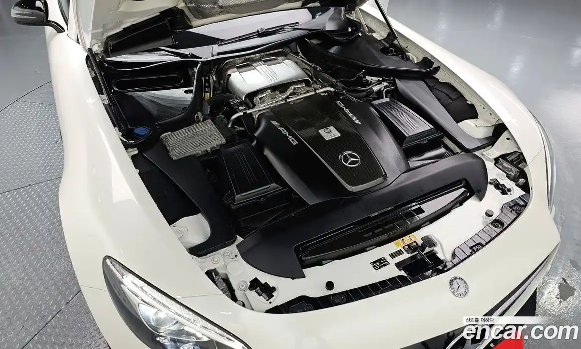 Mercedes-Benz AMG GT 2016 4.0 Автомат в Москве № 224896, фото 16