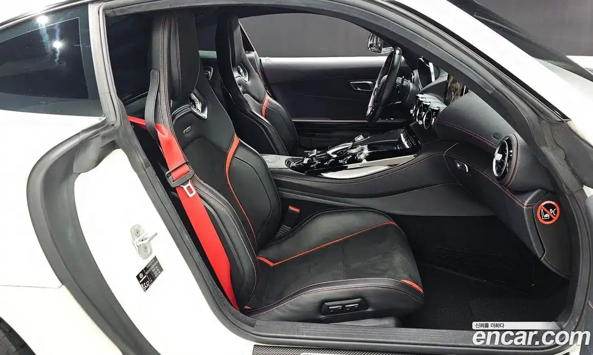 Mercedes-Benz AMG GT 2016 4.0 Автомат в Москве № 224896, фото 6