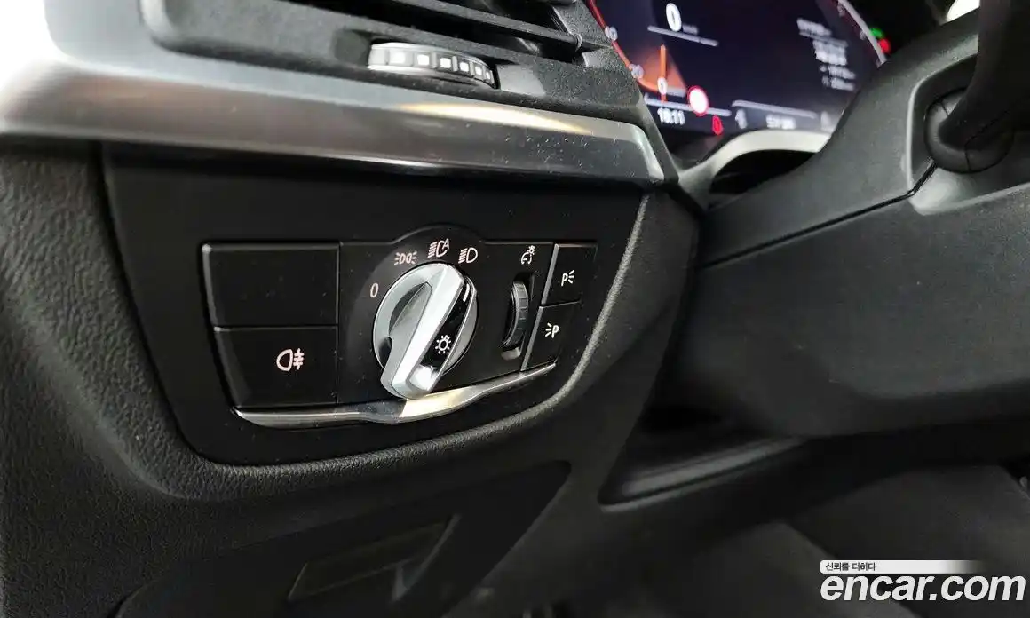 BMW X3 2023 2.0 Автомат в Москве № 228081, фото 1