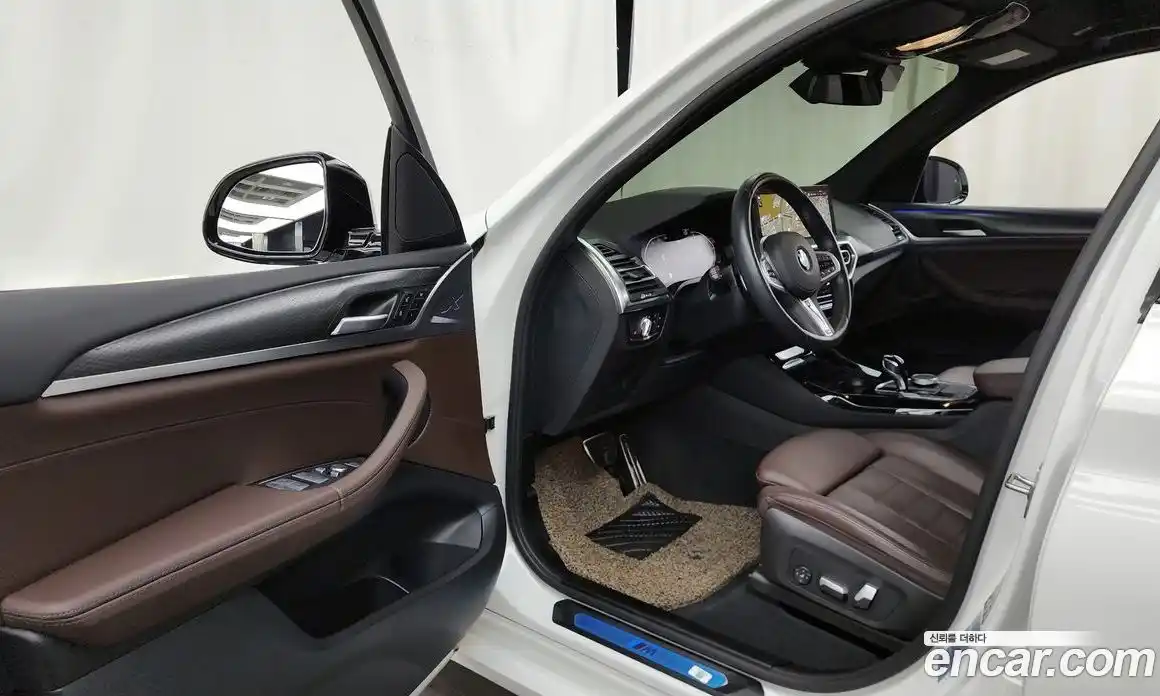 BMW X3 2023 2.0 Автомат в Москве № 228081, фото 3