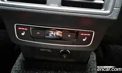 Audi Q5 2023 2.0 Автомат в Москве № 229889, миниатюра 11