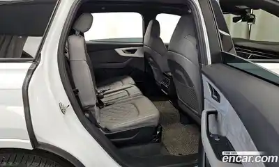 Audi Q7 2021 3.0 Автомат в Москве № 230130, миниатюра 12