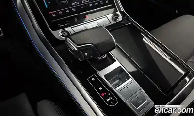 Audi Q7 2021 3.0 Автомат в Москве № 230130, миниатюра 7