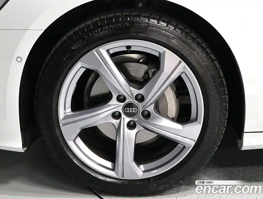 Audi A6 2025 2.0 Автомат в Москве № 230267, фото 18