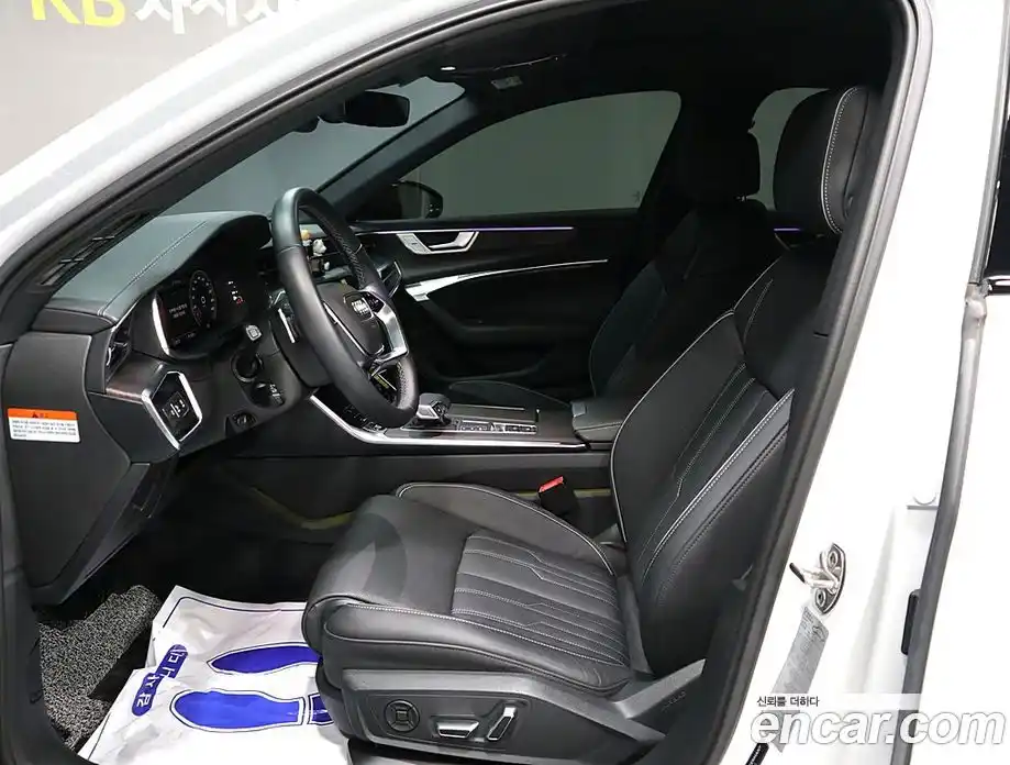 Audi A6 2025 2.0 Автомат в Москве № 230267, фото 9