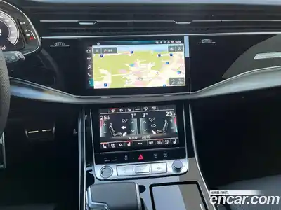 Audi Q8 2023 3.0 Автомат в Москве № 230292, миниатюра 9