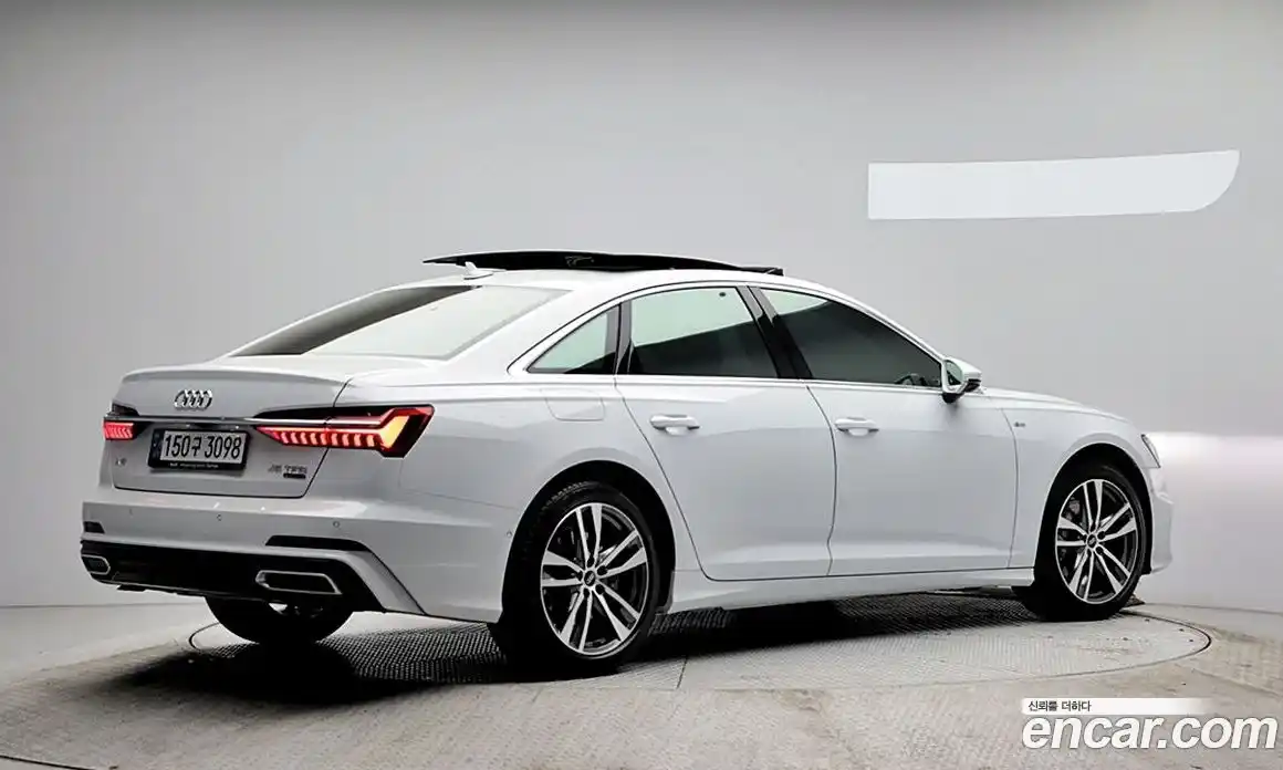 Audi A6 2023 2.0 Автомат в Москве № 230344, фото 4