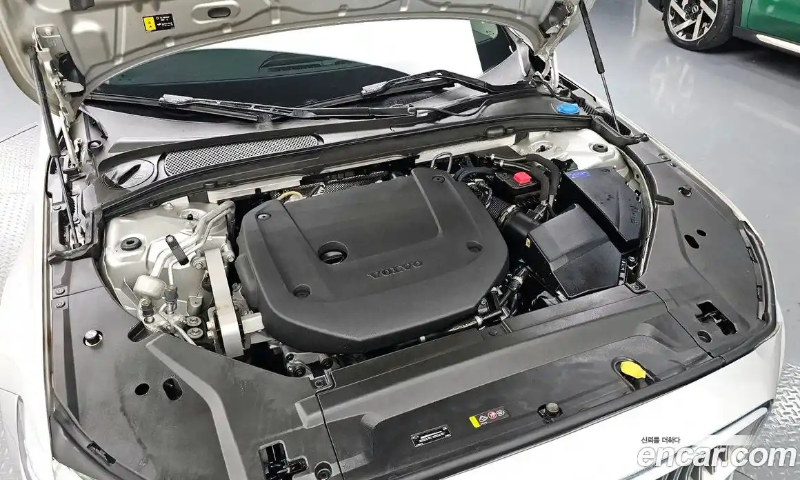 Volvo S90 2022 2.0 Автомат в Москве № 230448, фото 17