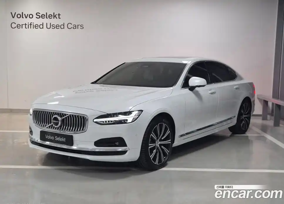 Volvo S90 2024 2.0 Автомат в Москве № 230861, фото 1