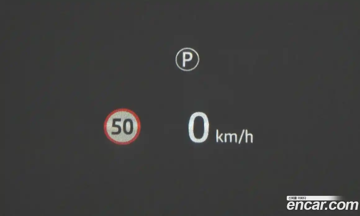 Land Rover Discovery Sport 2025 2.0 Автомат в Москве № 231178, фото 4