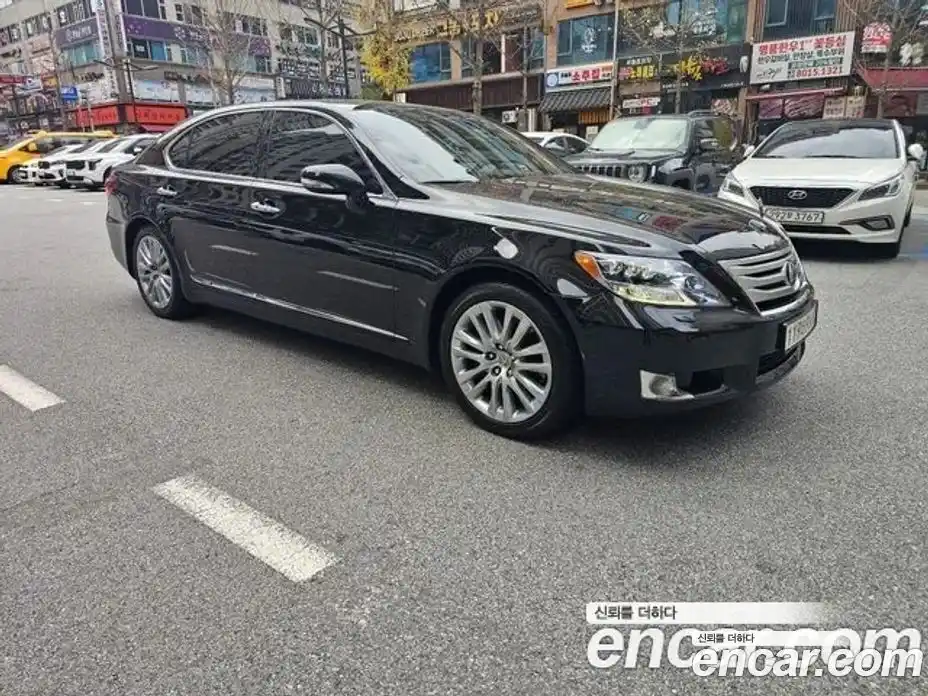 Lexus LS 2011 5.0 Автомат в Москве № 231999, фото 1