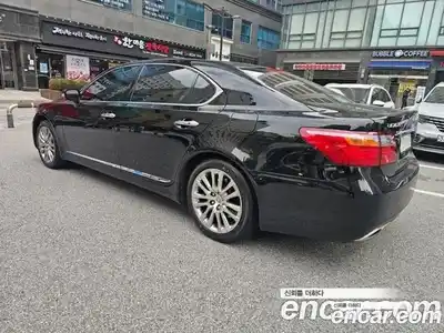 Lexus LS 2011 5.0 Автомат в Москве № 231999, миниатюра 5