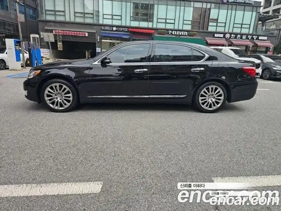 Lexus LS 2011 5.0 Автомат в Москве № 231999, фото 7