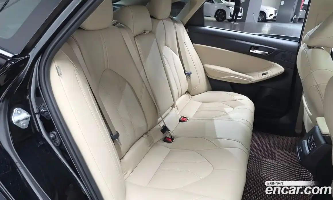 Toyota Avalon 2022 2.5 Автомат в Москве № 232843, фото 11