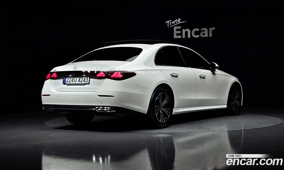 Mercedes-Benz E-Class 2025 2.0 Автомат в Москве № 238188, фото 18