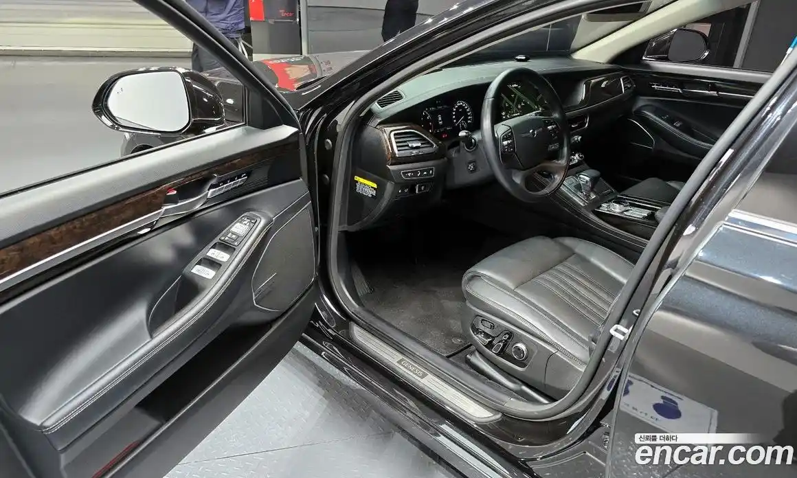 Genesis G90 2019 3.8 Автомат в Москве № 24000, фото 14