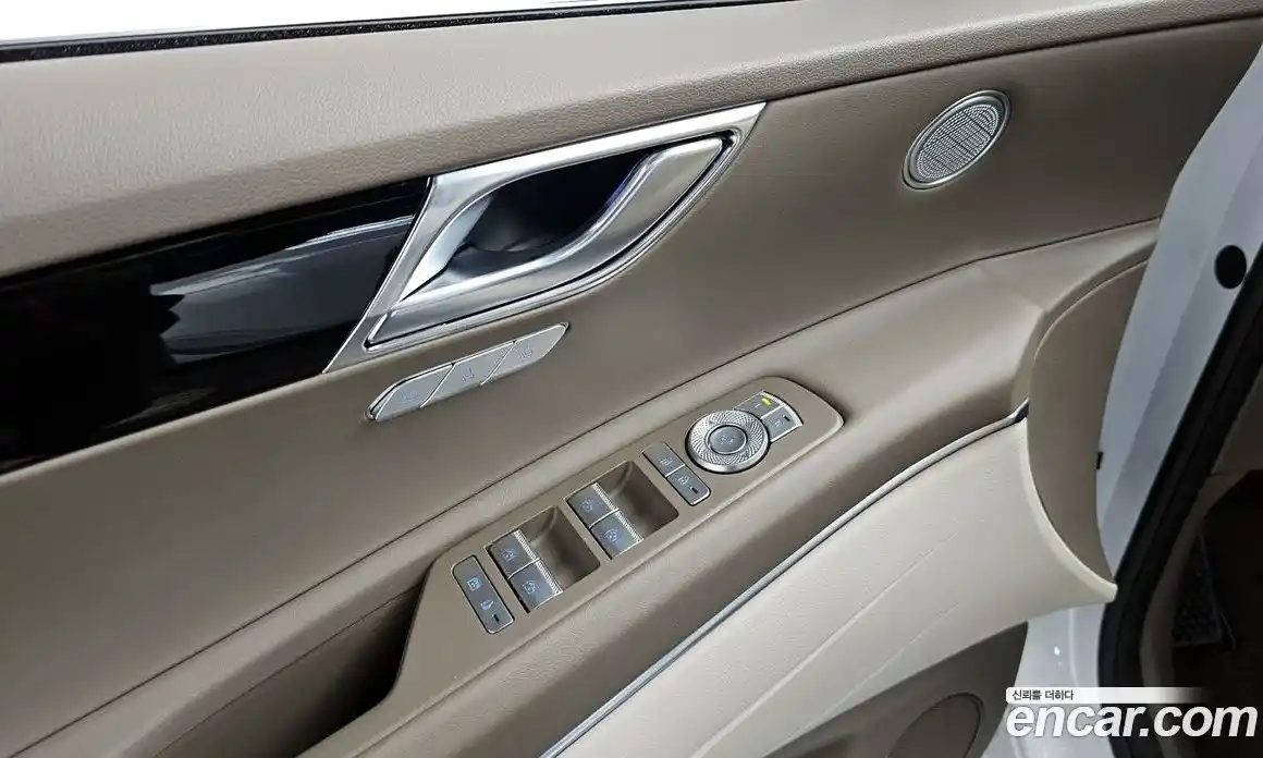 Genesis GV80 2022 2.5 Автомат в Москве № 24898, фото 16