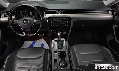 Volkswagen Arteon, 2019