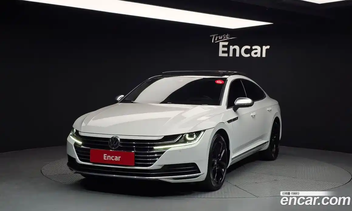 Volkswagen Arteon 2019 2.0 Автомат в Москве № 254725, фото 18