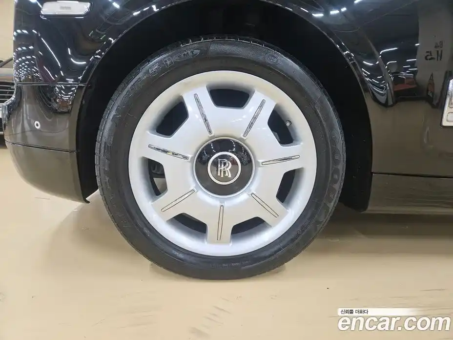 Rolls-Royce Phantom 2014 6.7 Автомат в Москве № 256715, фото 5