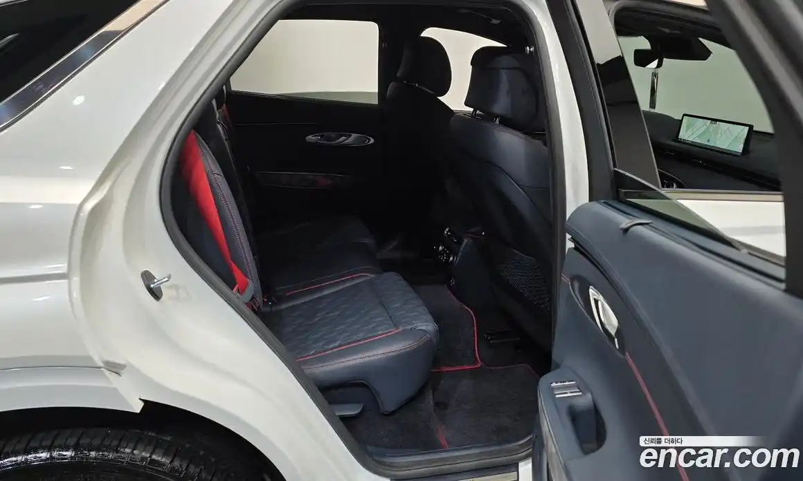 Genesis GV70 2024 2.5 Автомат в Москве № 25804, фото 19