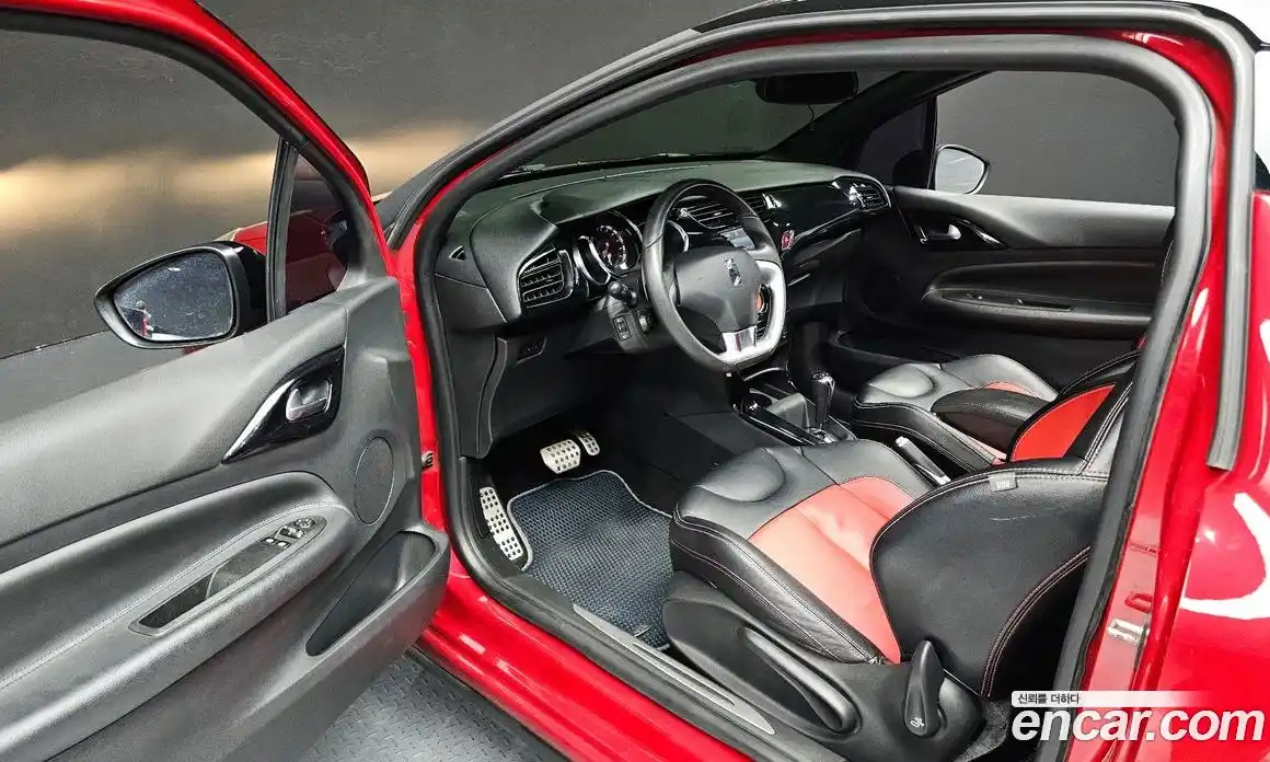 Citroen DS3 2014 1.6 Автомат в Москве № 258369, фото 11