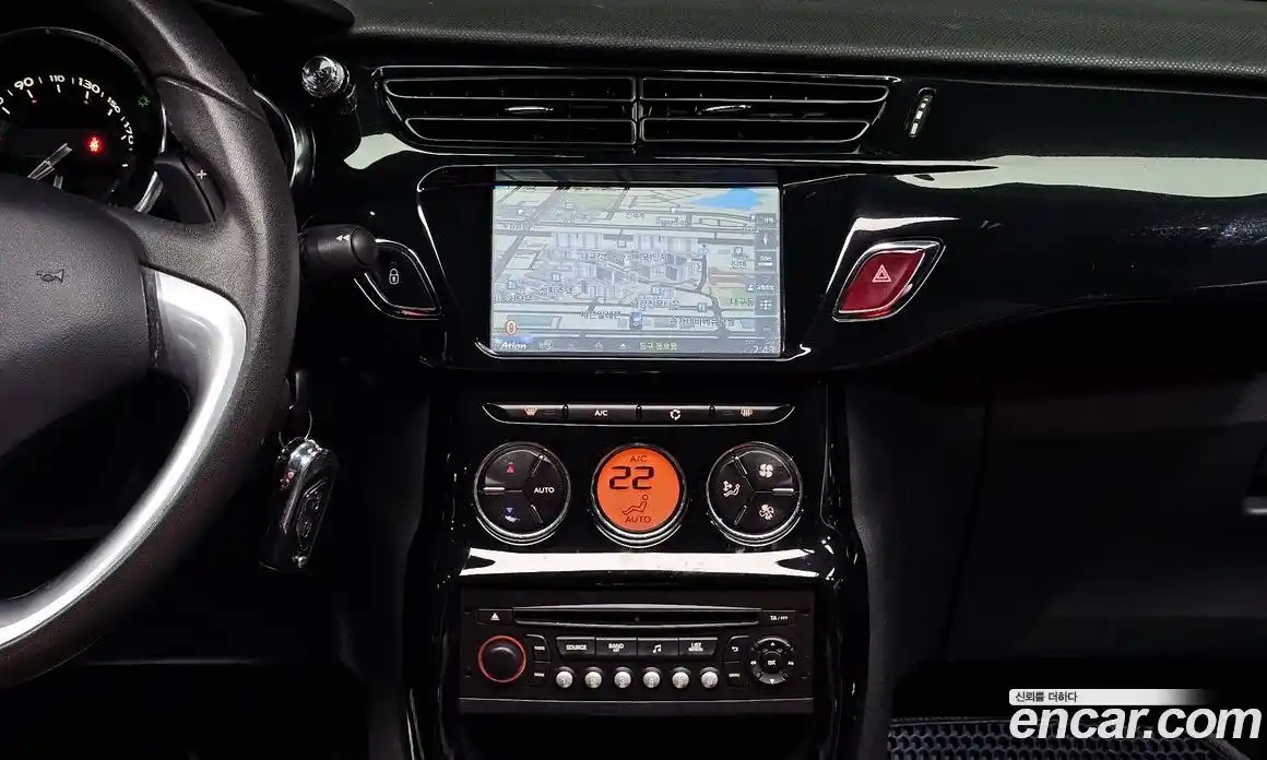 Citroen DS3 2014 1.6 Автомат в Москве № 258369, фото 14