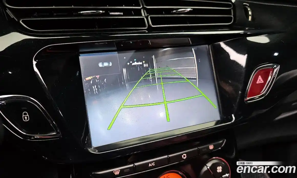 Citroen DS3 2014 1.6 Автомат в Москве № 258369, фото 15