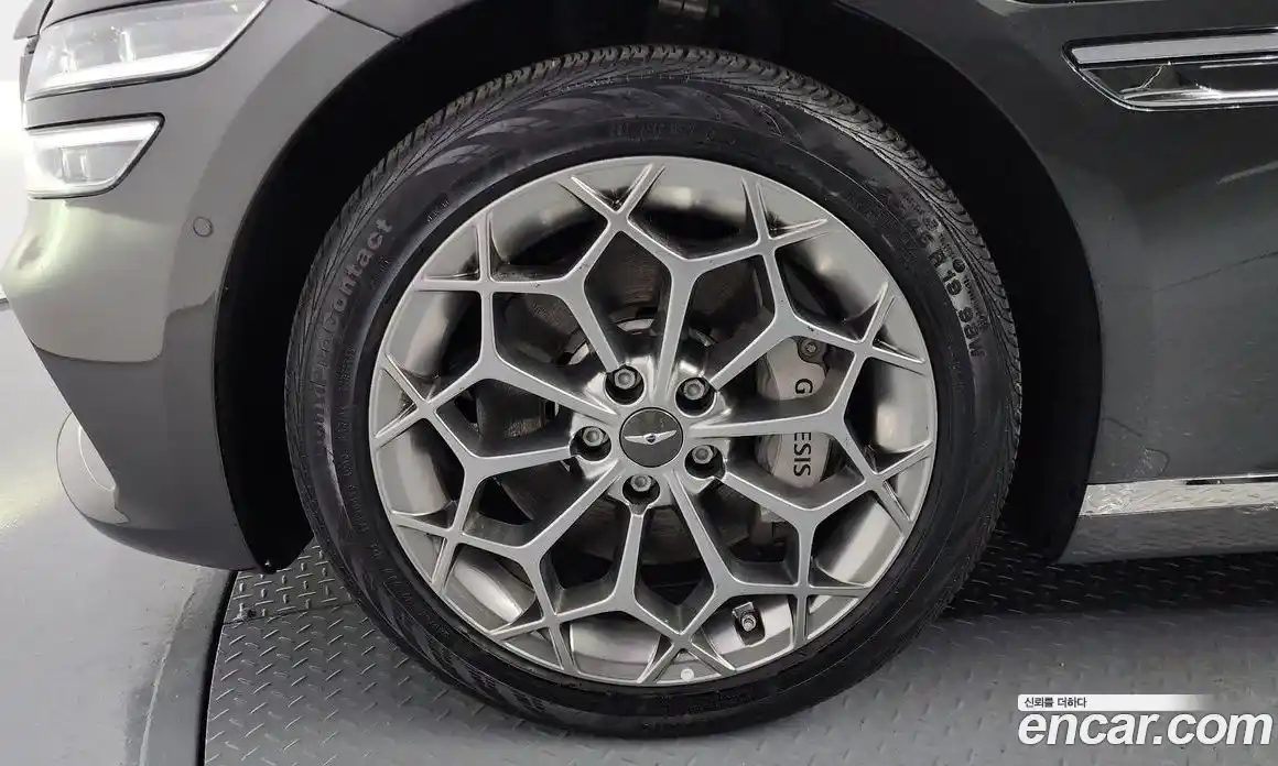 Genesis G80 2024 2.5 Автомат в Москве № 26001, фото 14