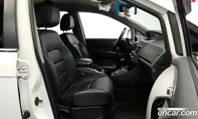 SsangYong Korando 2018 2.2 Автомат в Москве № 260629, миниатюра 11