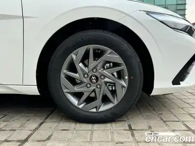 Hyundai Avante 2026 1.6 Автомат в Москве № 274015, миниатюра 4