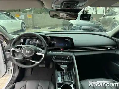 Hyundai Avante 2026 1.6 Автомат в Москве № 274015, миниатюра 10