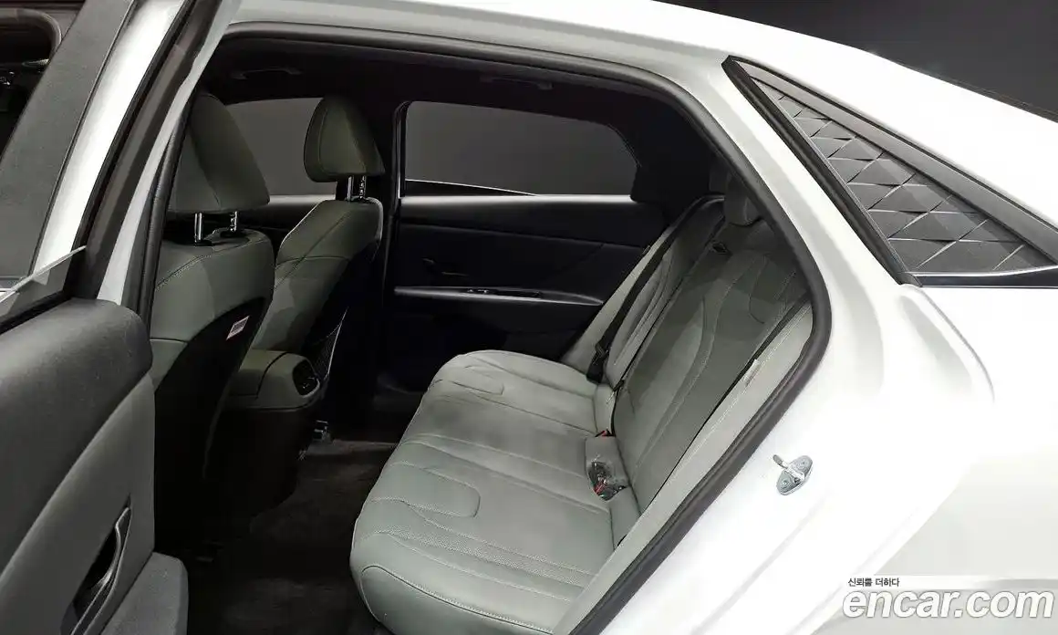 Hyundai Avante 2026 1.6 Автомат в Москве № 274796, фото 17