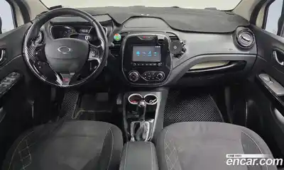 Renault QM3 2015 1.5 Автомат в Москве № 276801, миниатюра 5