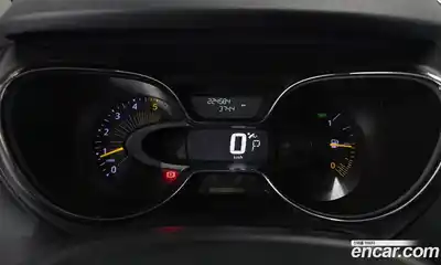 Renault QM3 2015 1.5 Автомат в Москве № 276801, миниатюра 8