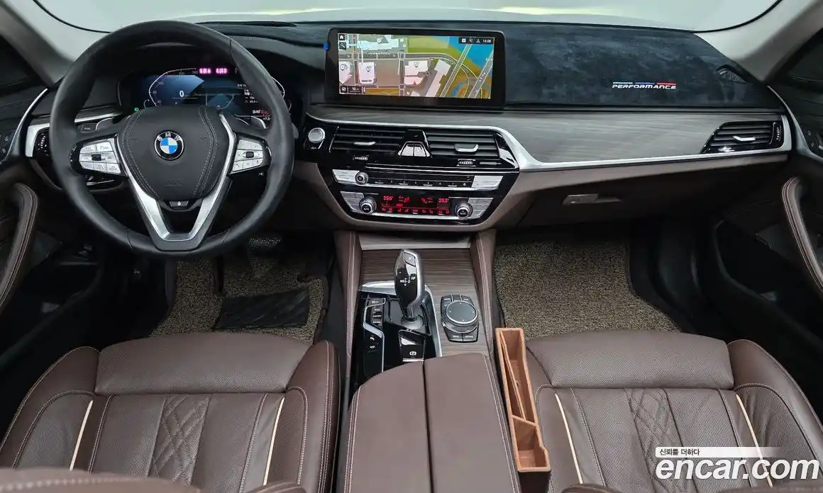 BMW 5-Series 2023 2.0 Автомат в Москве № 279083, фото 11