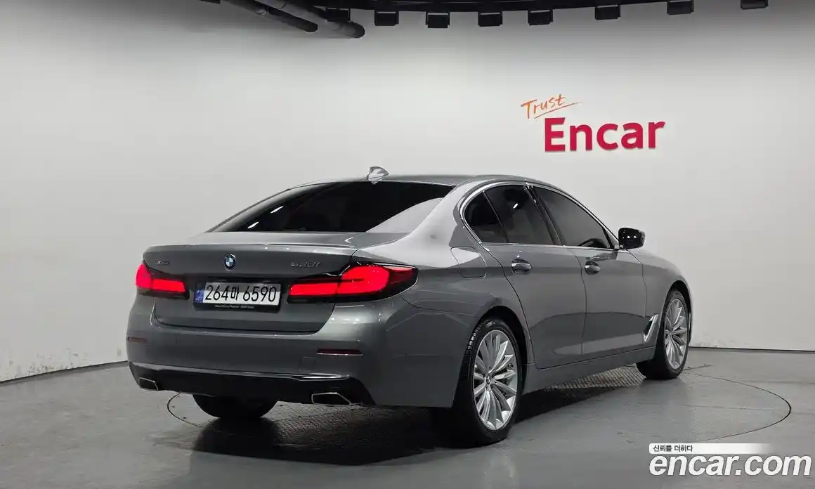 BMW 5-Series 2023 2.0 Автомат в Москве № 279083, фото 18