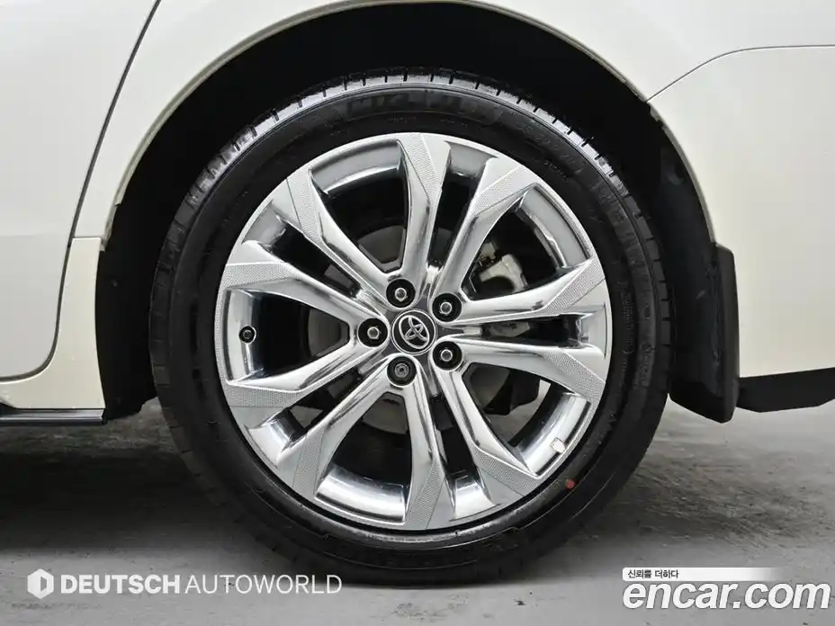 Toyota Sienna 2021 2.5 Автомат в Москве № 279755, фото 20