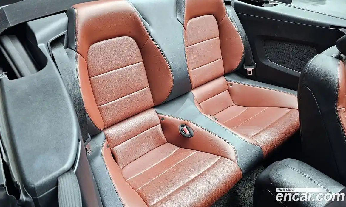 Ford Mustang 2015 2.3 Автомат в Москве № 281105, фото 17