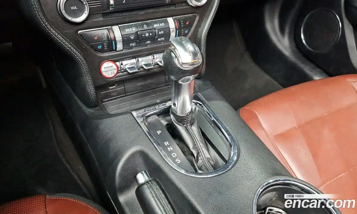 Ford Mustang 2015 2.3 Автомат в Москве № 281105, фото 4