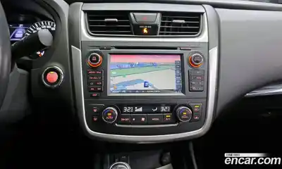 Nissan Altima 2017 2.5 Автомат в Москве № 284972, миниатюра 12