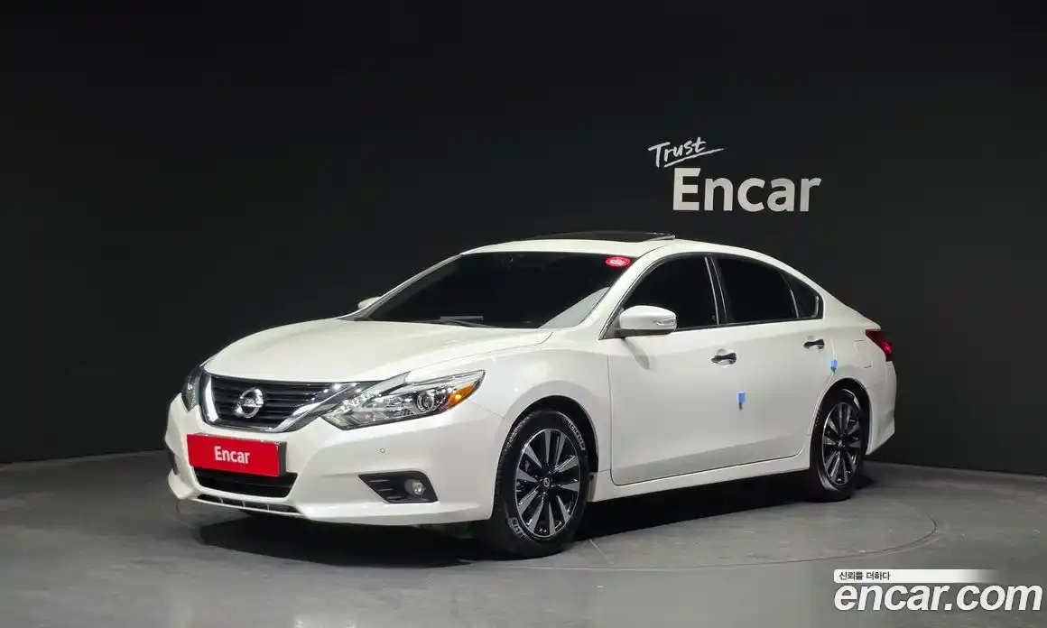 Nissan Altima 2017 2.5 Автомат в Москве № 284972, фото 4