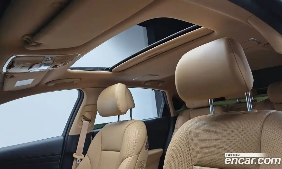 Kia K9 2022 3.8 Автомат в Москве № 285464, фото 16