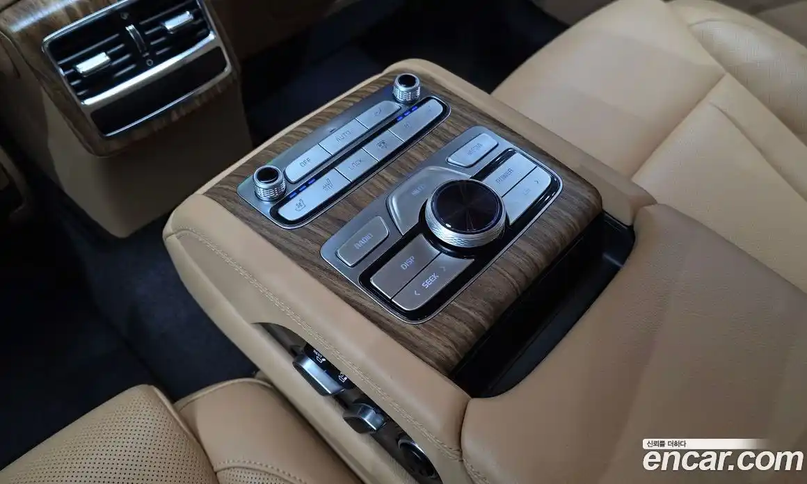 Kia K9 2022 3.8 Автомат в Москве № 285464, фото 20