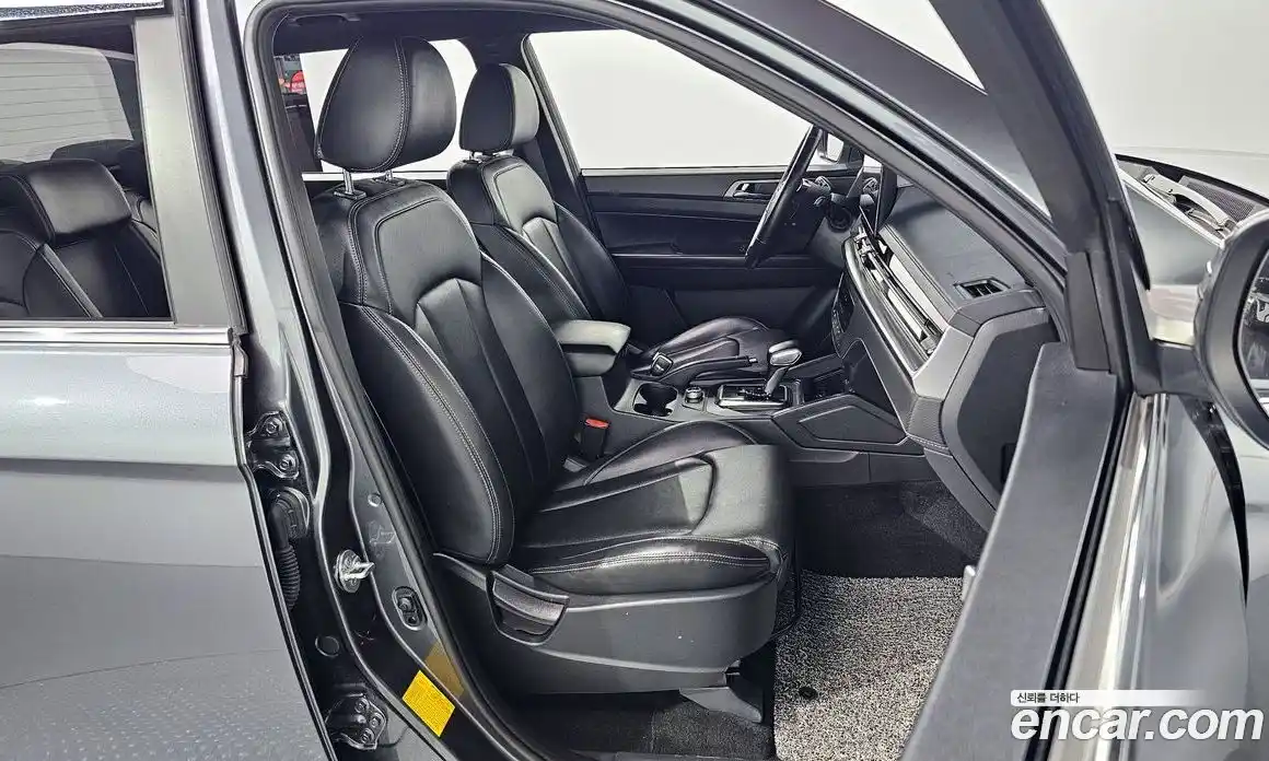 SsangYong Rexton 2024 2.2 Автомат в Москве № 28625, фото 5