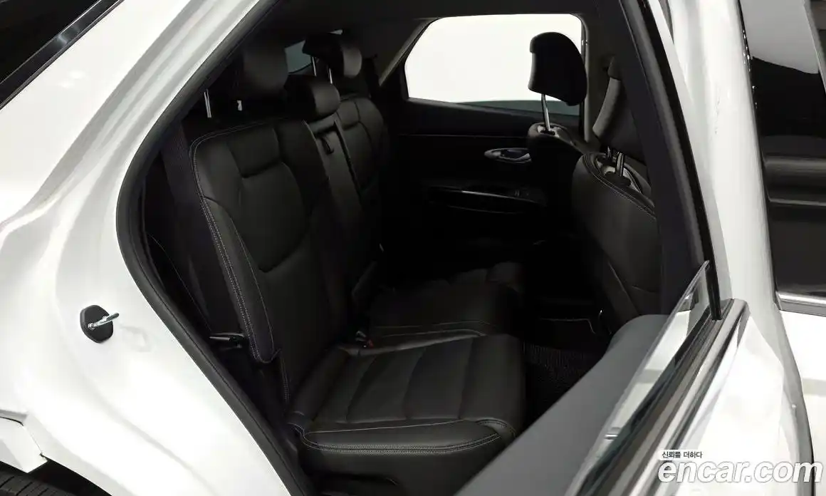 Genesis GV70 2024 2.5 Автомат в Москве № 289445, фото 12