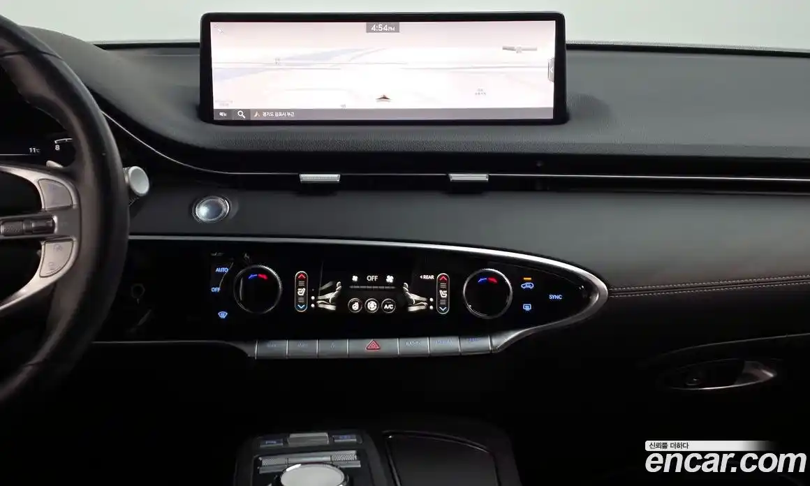 Genesis GV70 2024 2.5 Автомат в Москве № 289445, фото 14