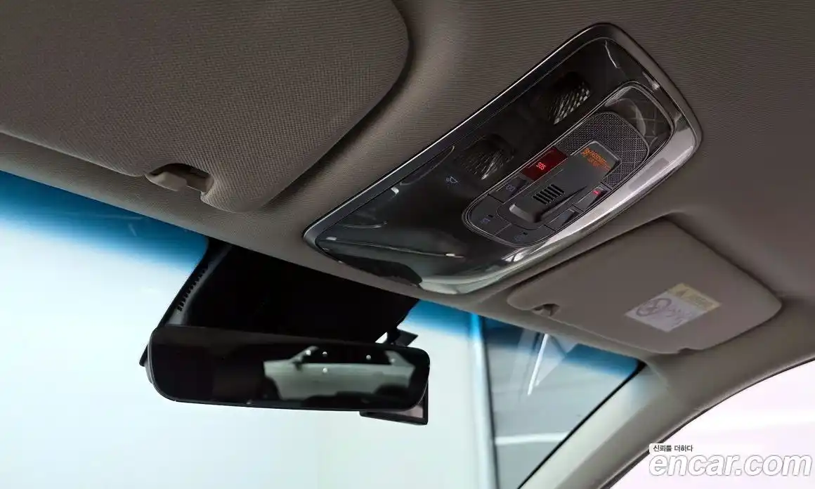 Genesis GV70 2024 2.5 Автомат в Москве № 289445, фото 18